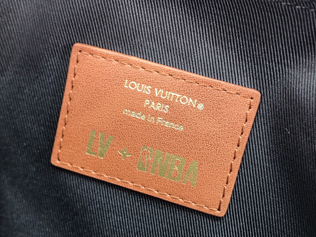 L*ouis V*uitton Top Bag 21.5*15*7cm