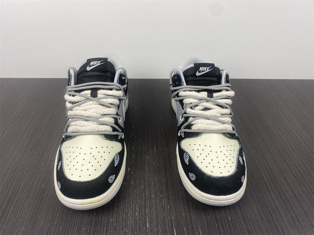 from Nike Dunk Low DH7913-001