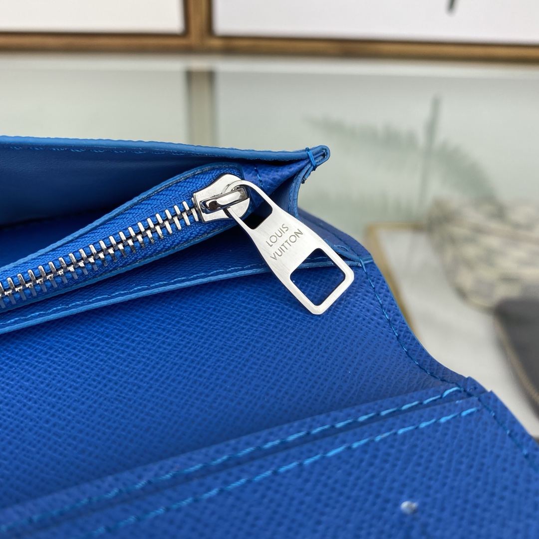 L*ouis V*uitton Bag Top Quality 10*19*2CM