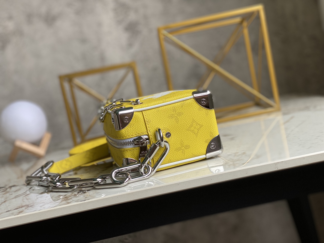 L*ouis V*uitton Top Bag 18.5*13*8cm