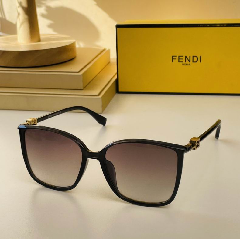 F*endi Glasses Top
