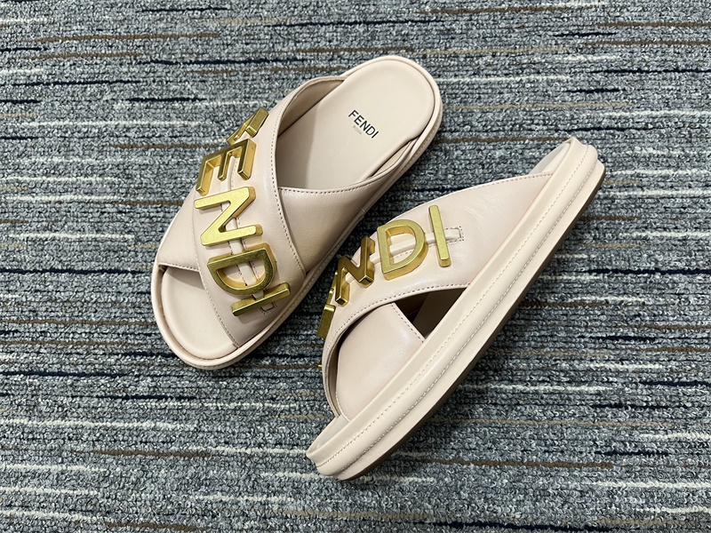 Women F*endi Top Sandals