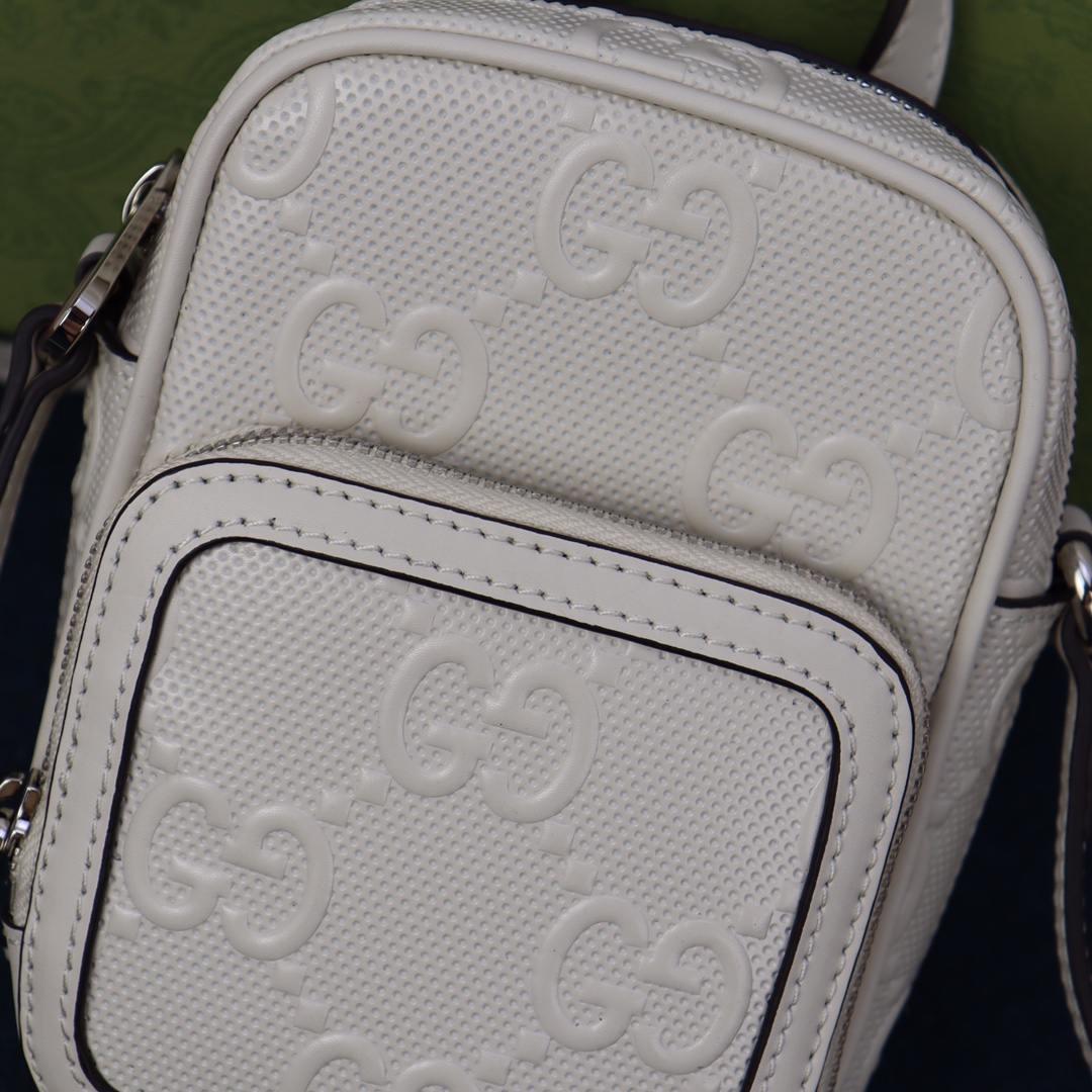 G*ucci Bag Top Quality 12*16*7CM