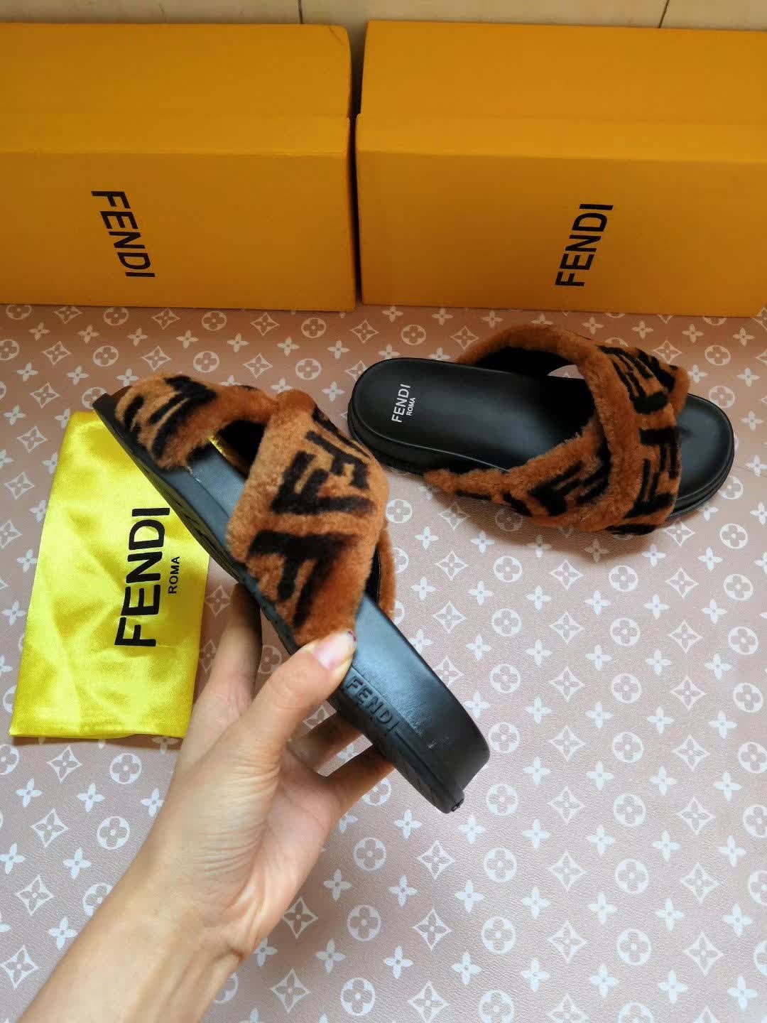 Men Women F*endi Sandals Top