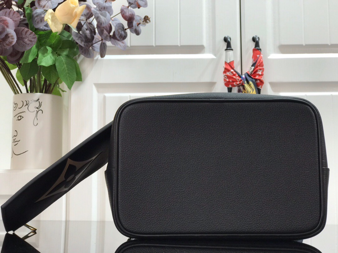 L*ouis V*uitton Bag Top Quality 26*26*17.5cm