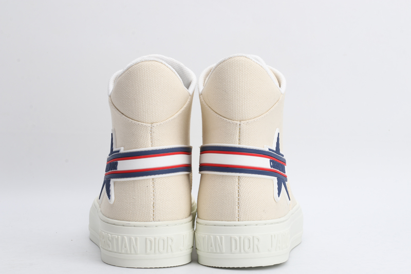 Women D*or Top Sneaker