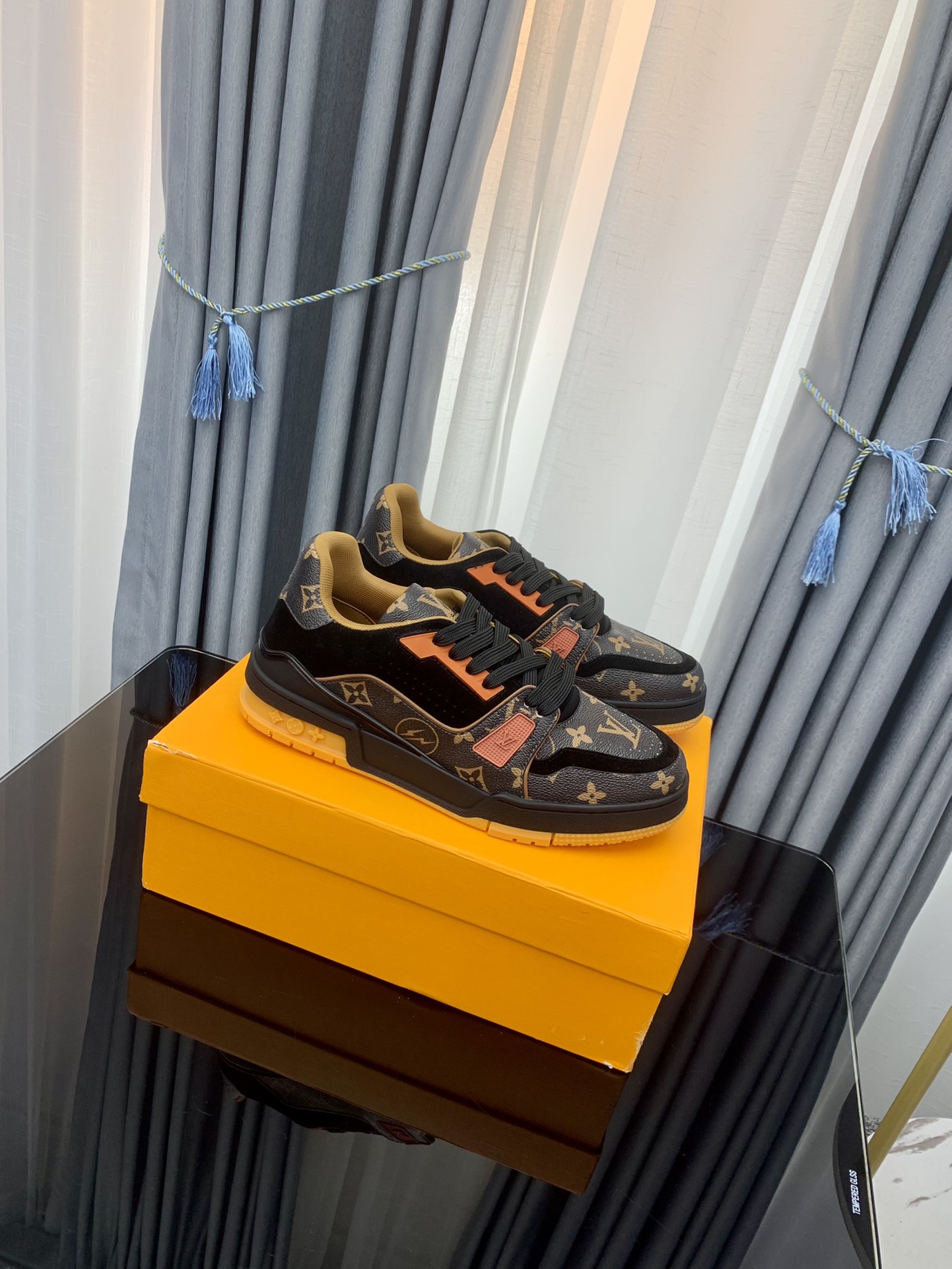 Men Women L*ouis V*uitton Top Sneakers