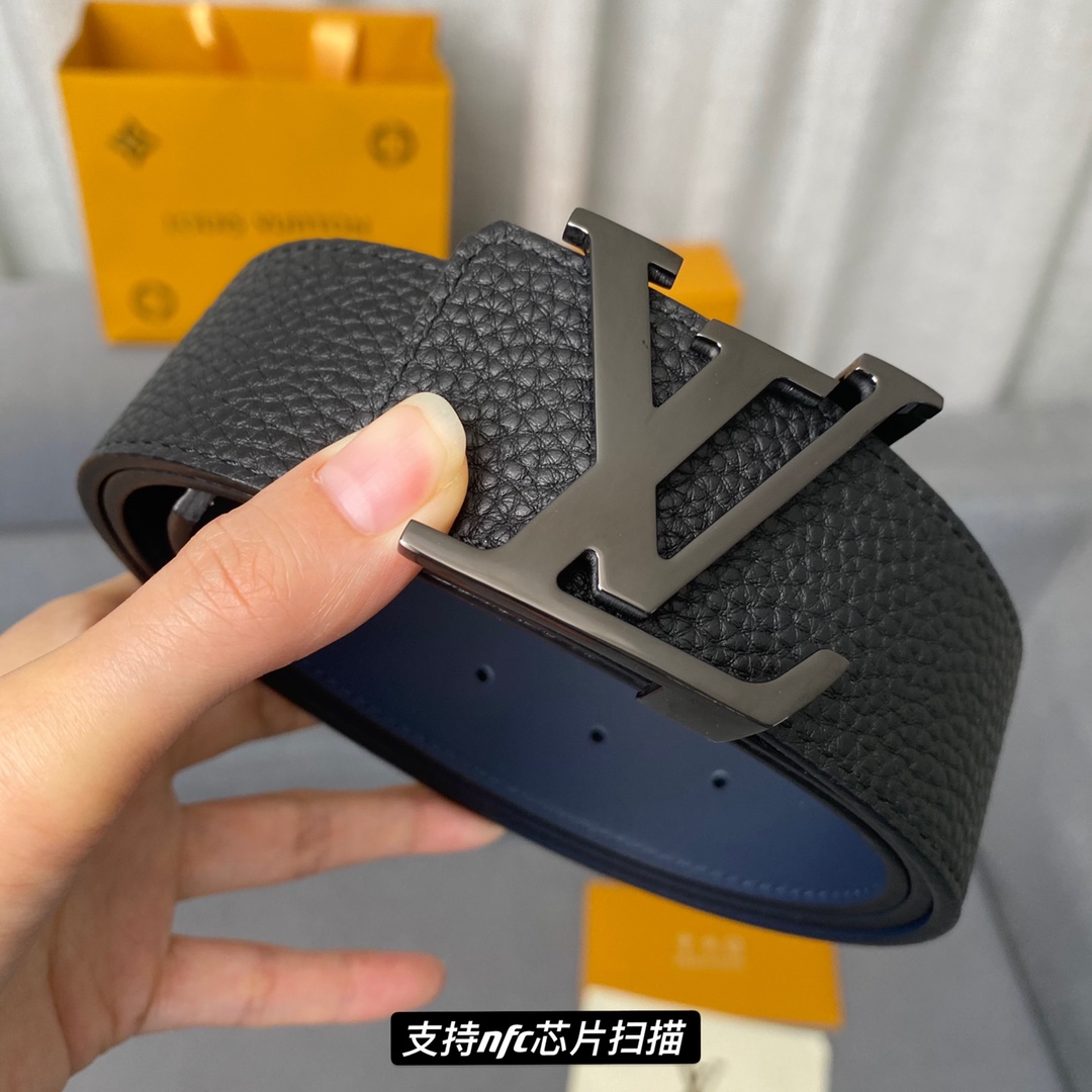 L*ouis V*uitton Belts Top Version 4.0cm