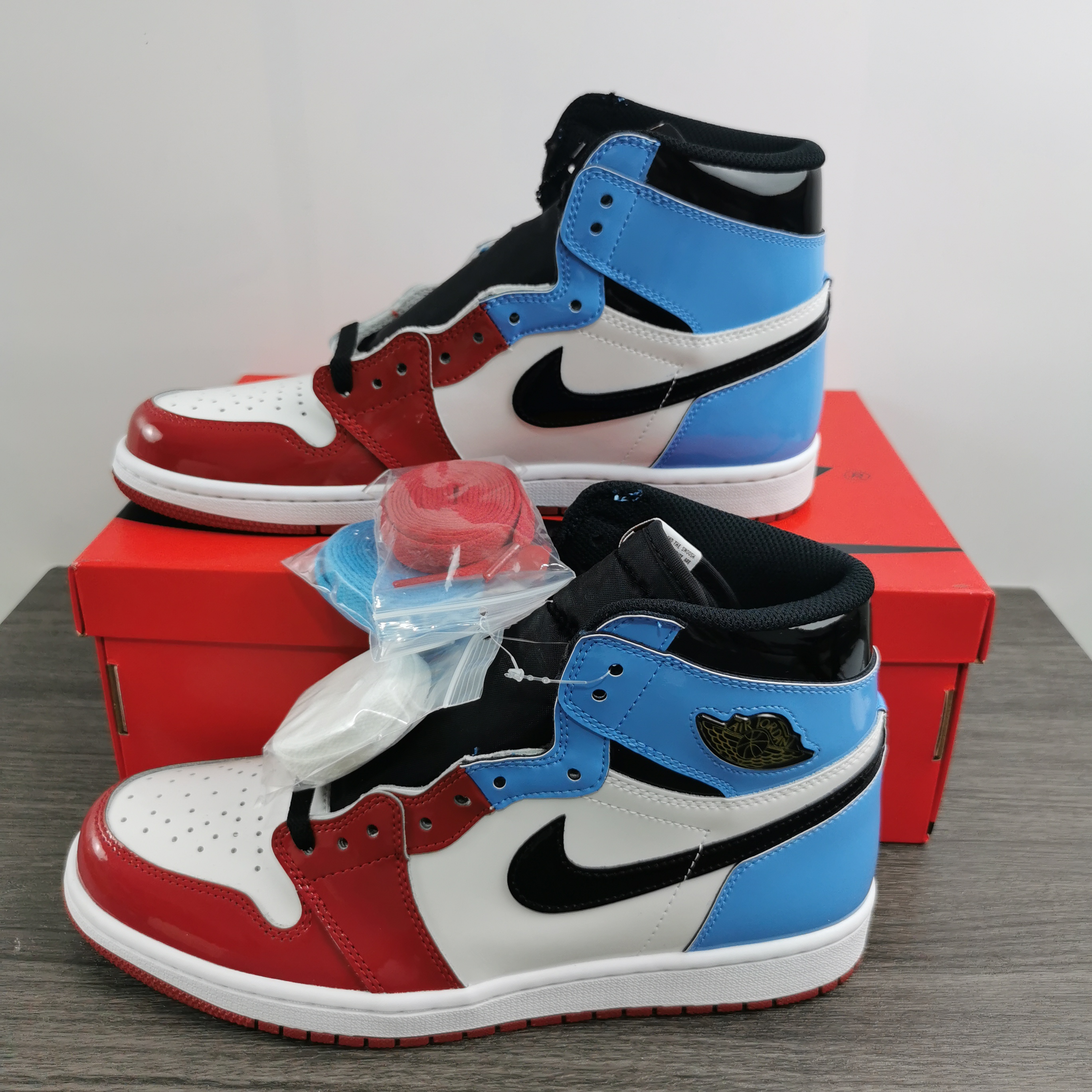 Air Jordan 1 “Fearless” CK5666-100
