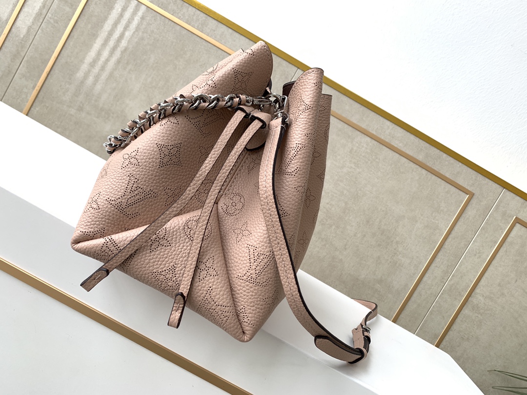 L*ouis V*uitton Top Bag 19 x 22 x 14 cm