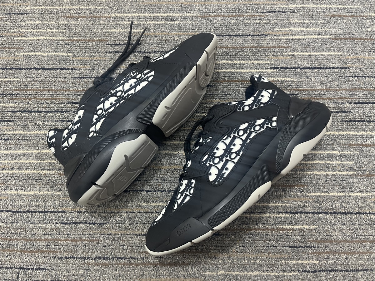 Men D*ior Top Sneakers