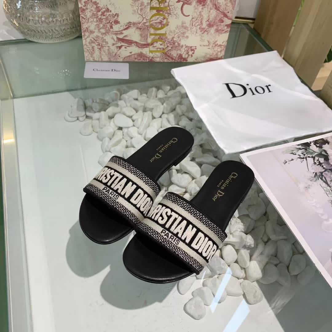 Women D*or Sandals
