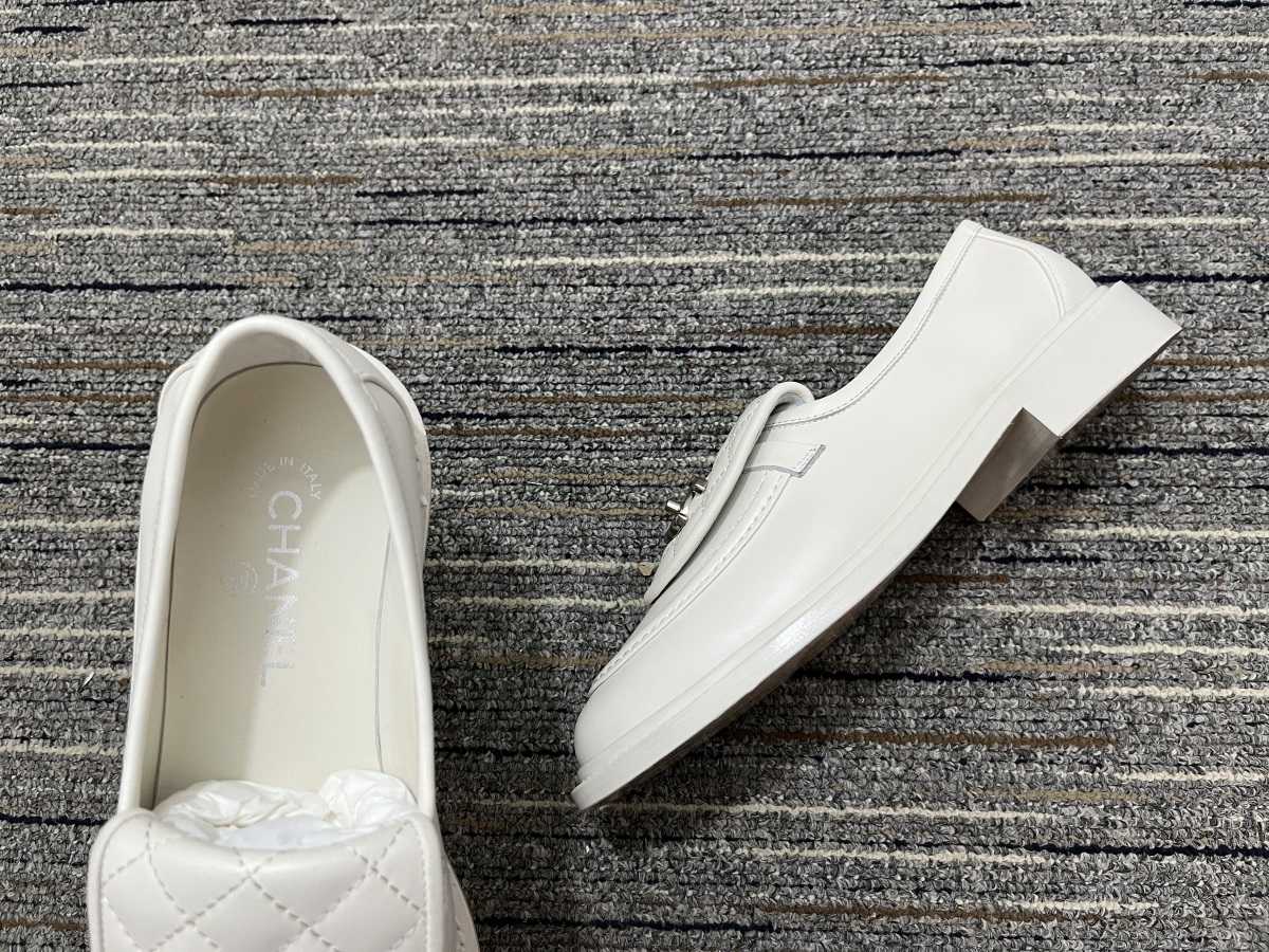 Women C*hanel Top Sneaker