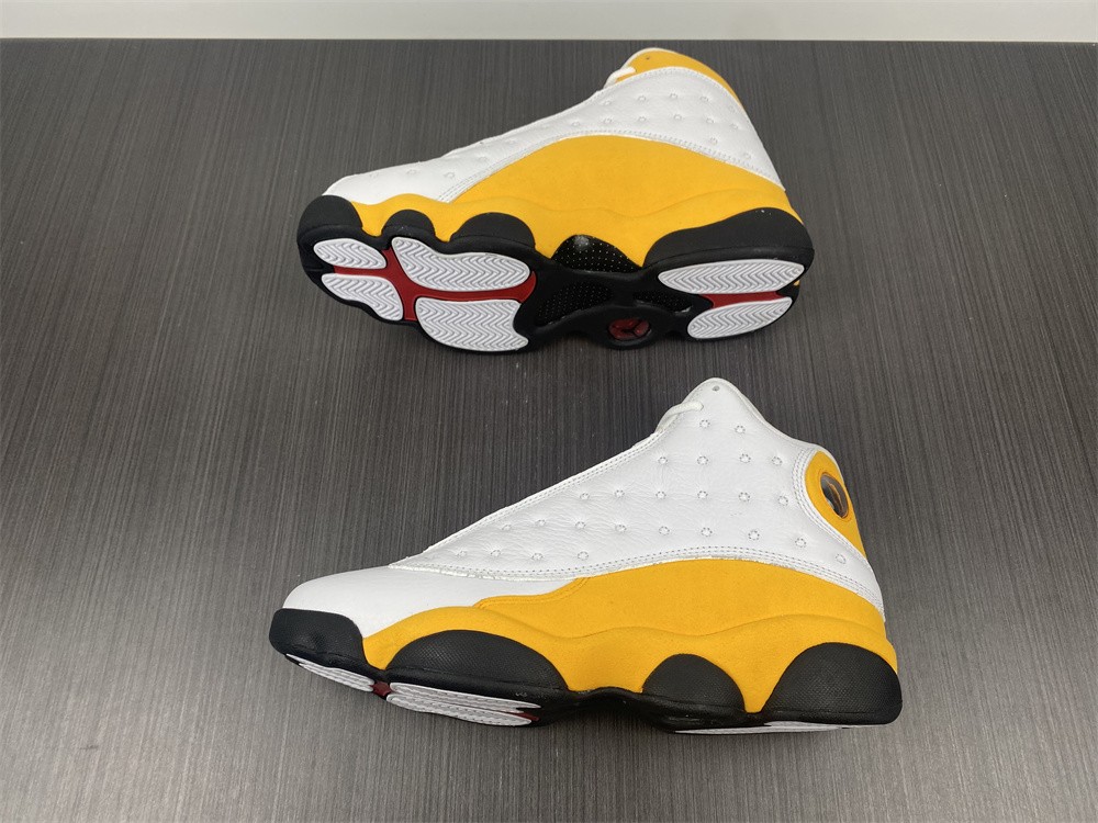 Air Jordan 13