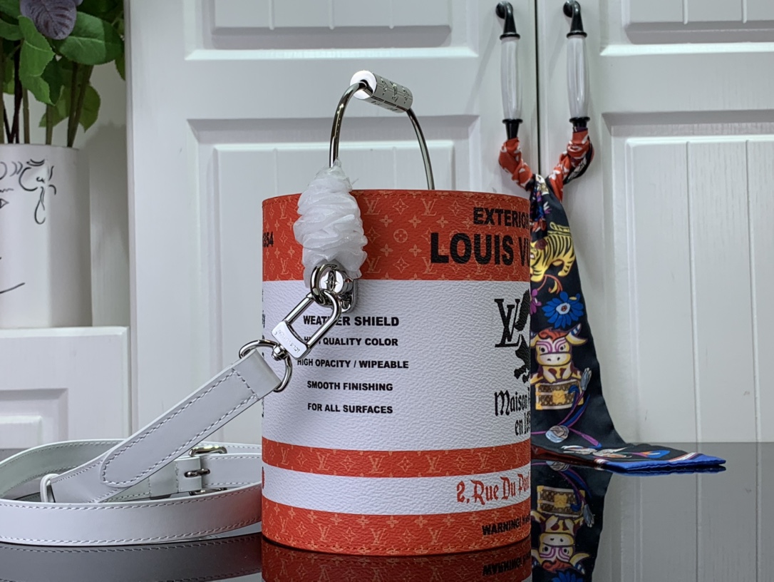 L*ouis V*uitton Bag Top Quality 13.5*17*7CM