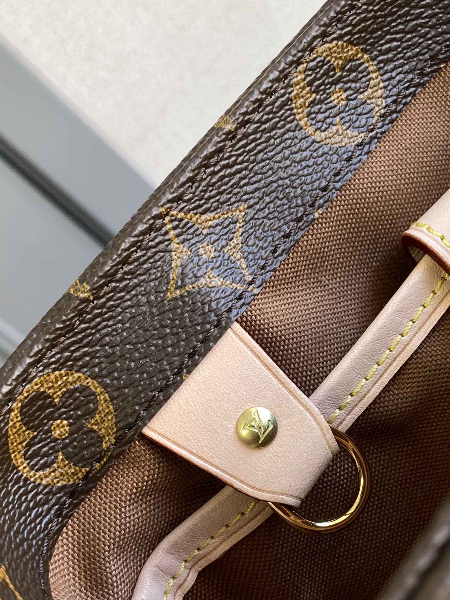 L*ouis V*uitton Bag Top Quality 23*21*8CM