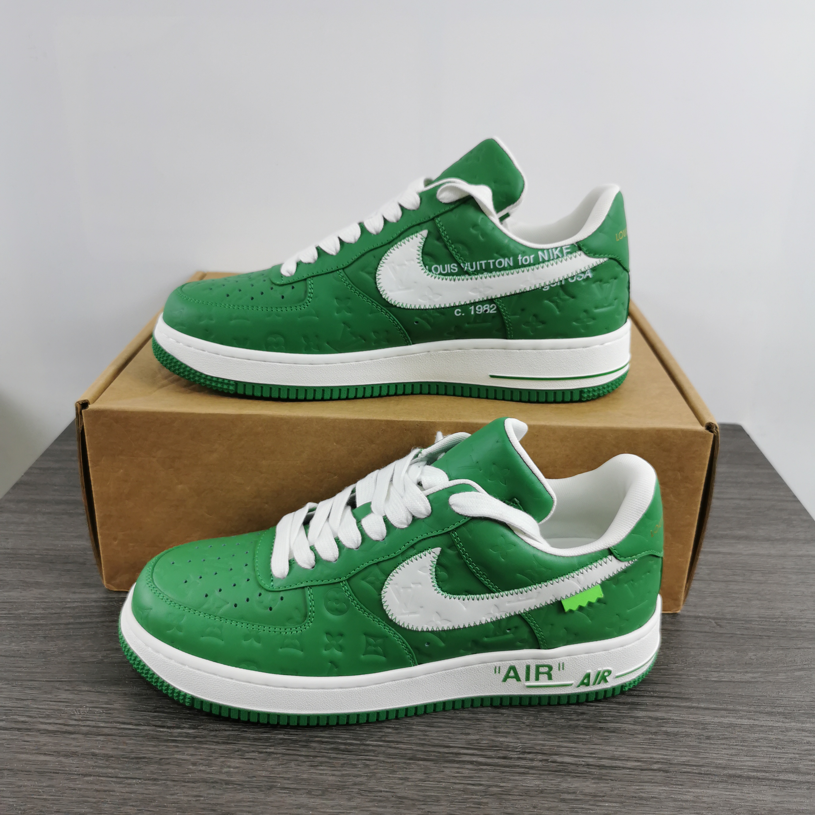 from O*ff-W*hite x Nike Air Force 1 x L*V Low
