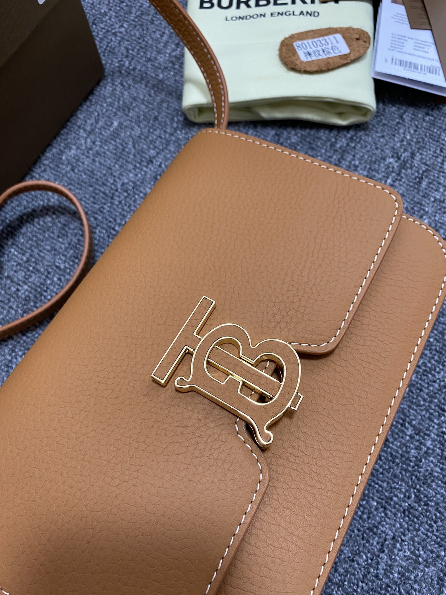 B*urberry Bag Top Quality 21*6*16CM