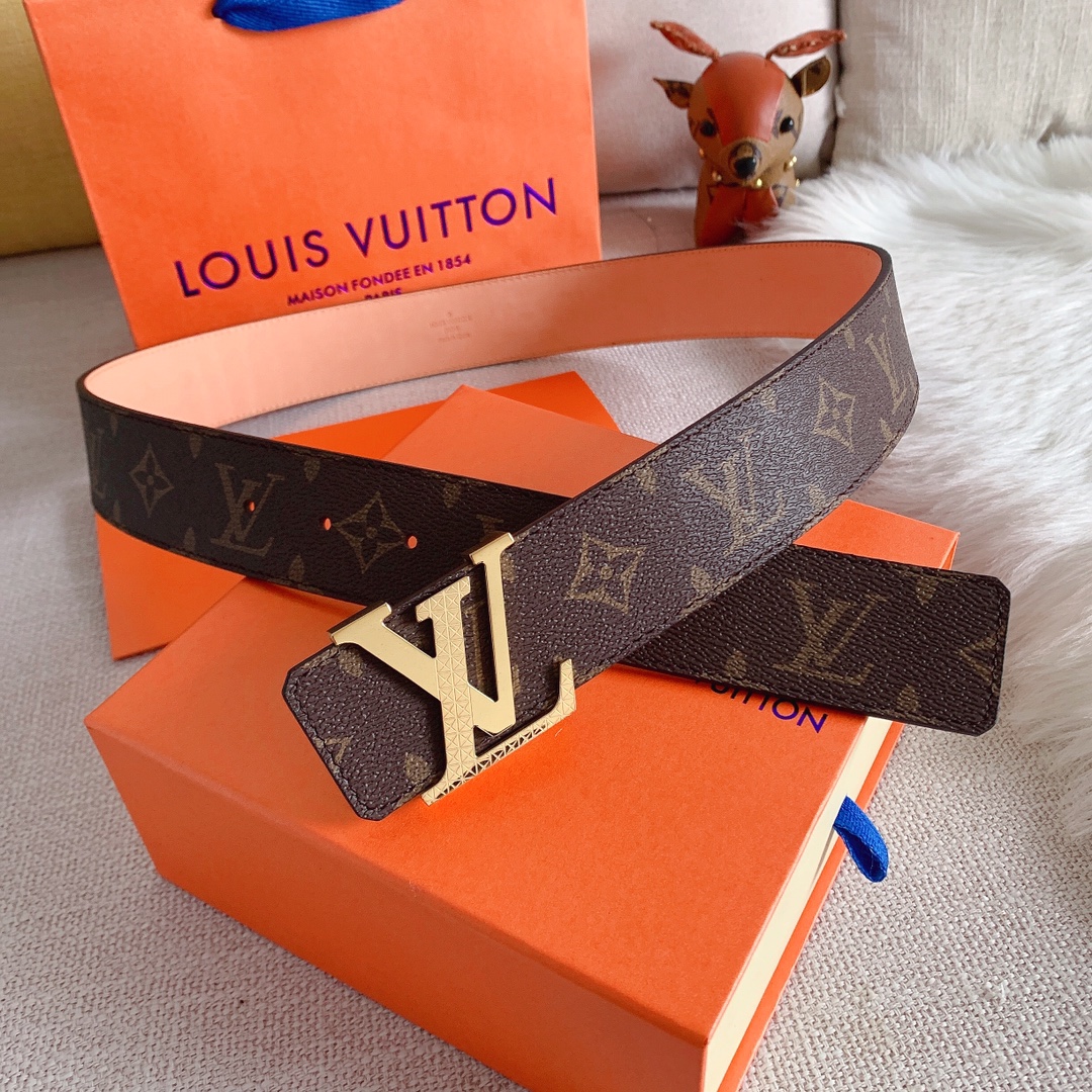 L*ouis V*uitton Belts Top Version 39mm