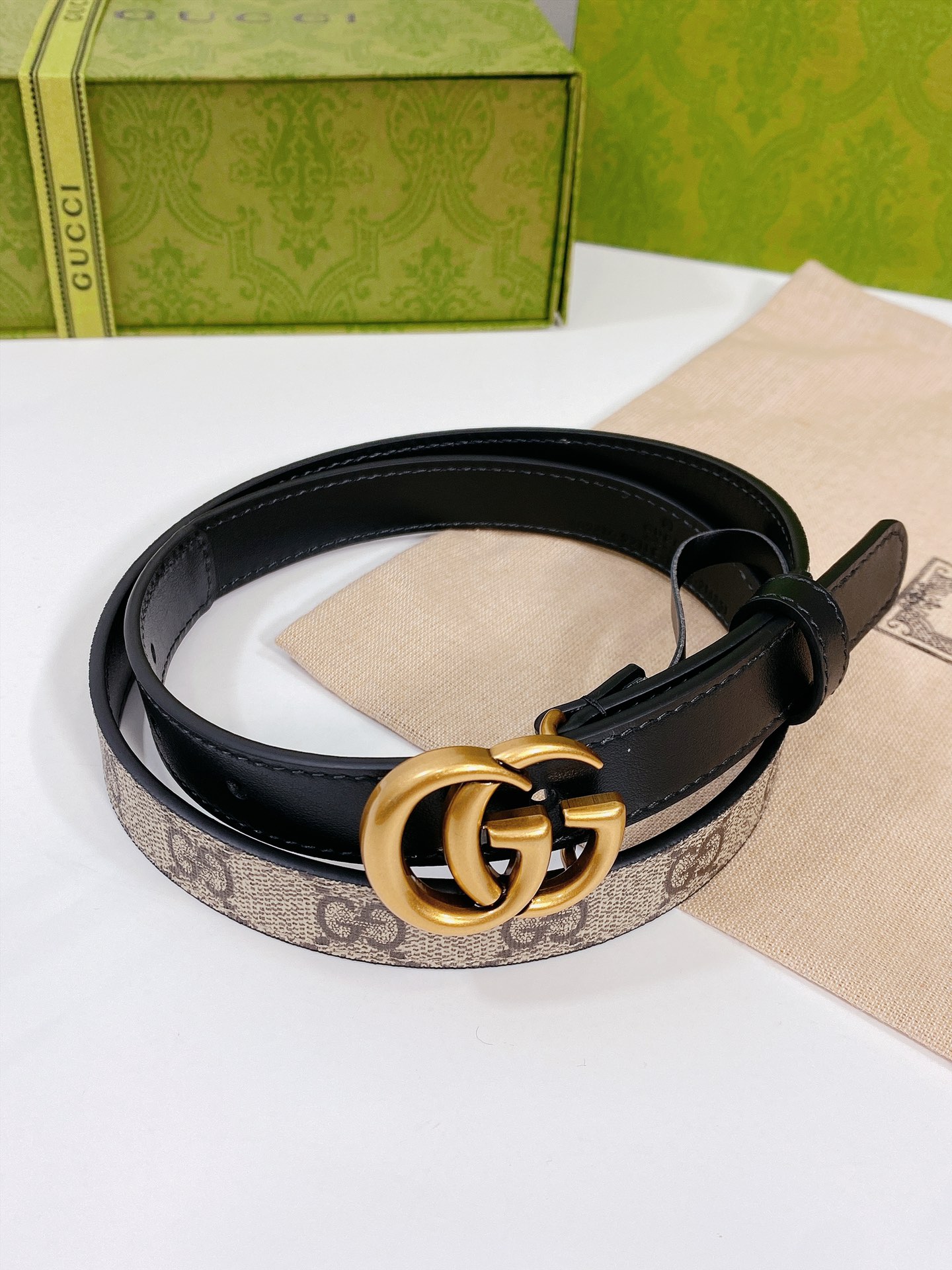 G*ucci Belts Top Version