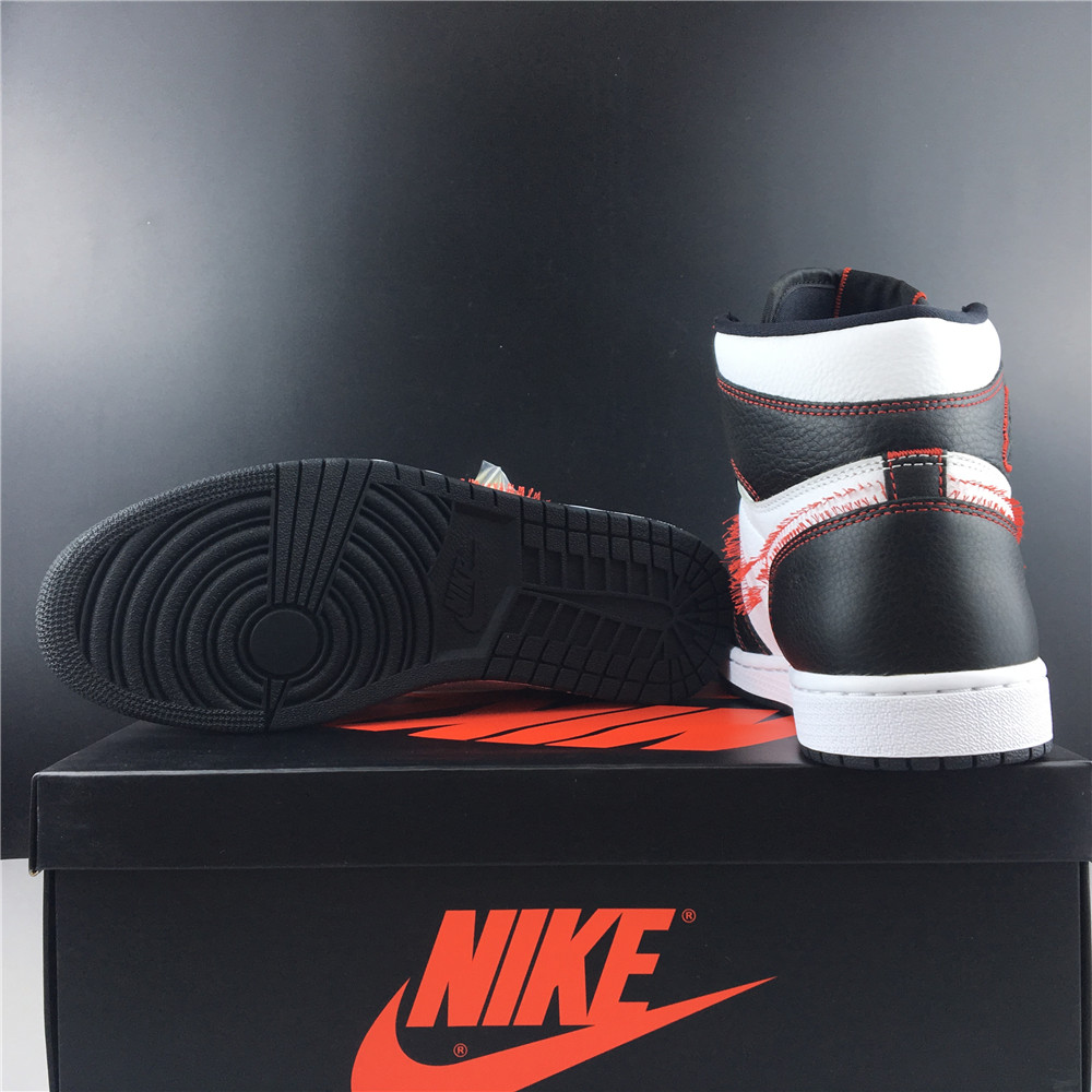 Air Jordan 1 High OG Defiant“Tour Yellow