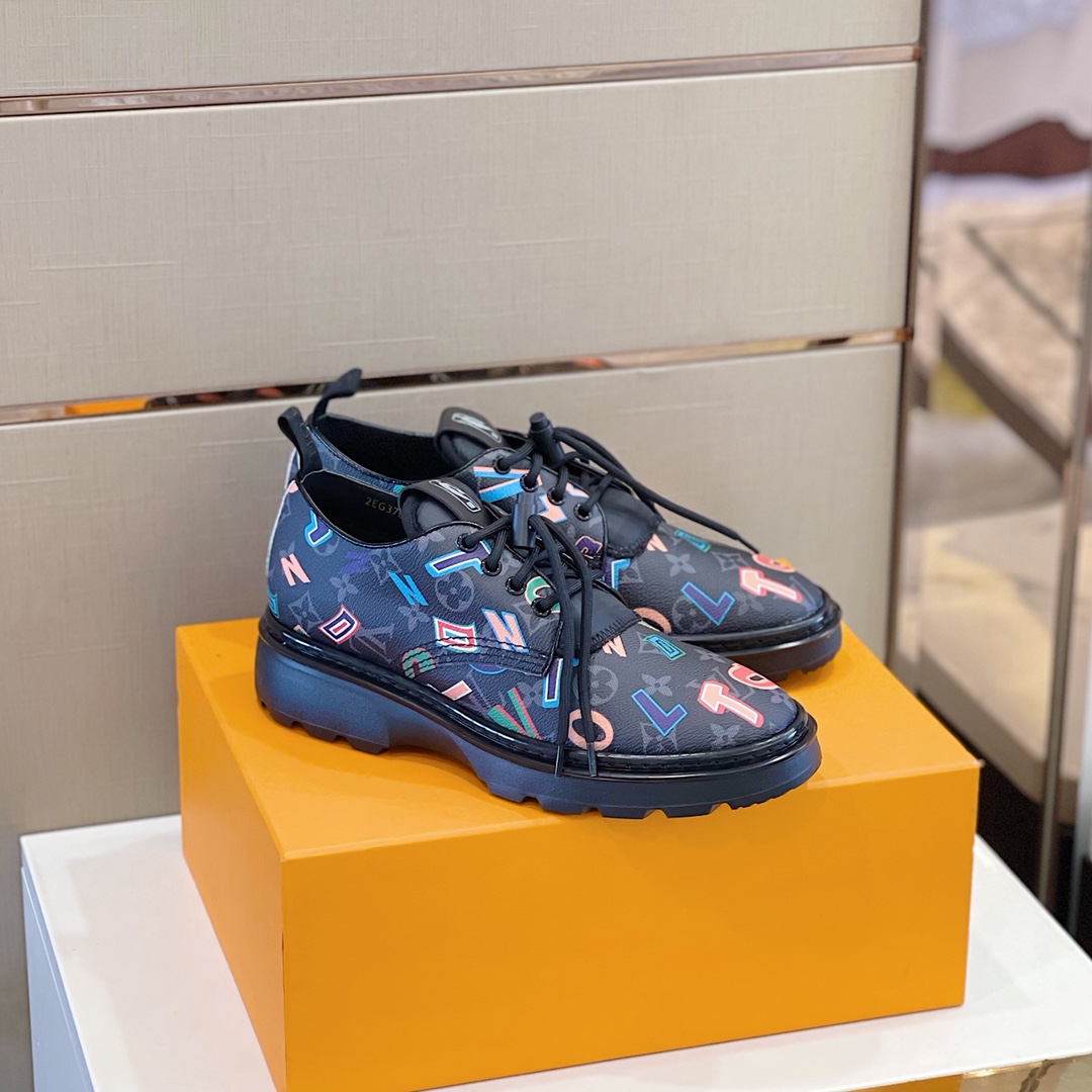 Men L*ouis V*uitton Top Sneaker