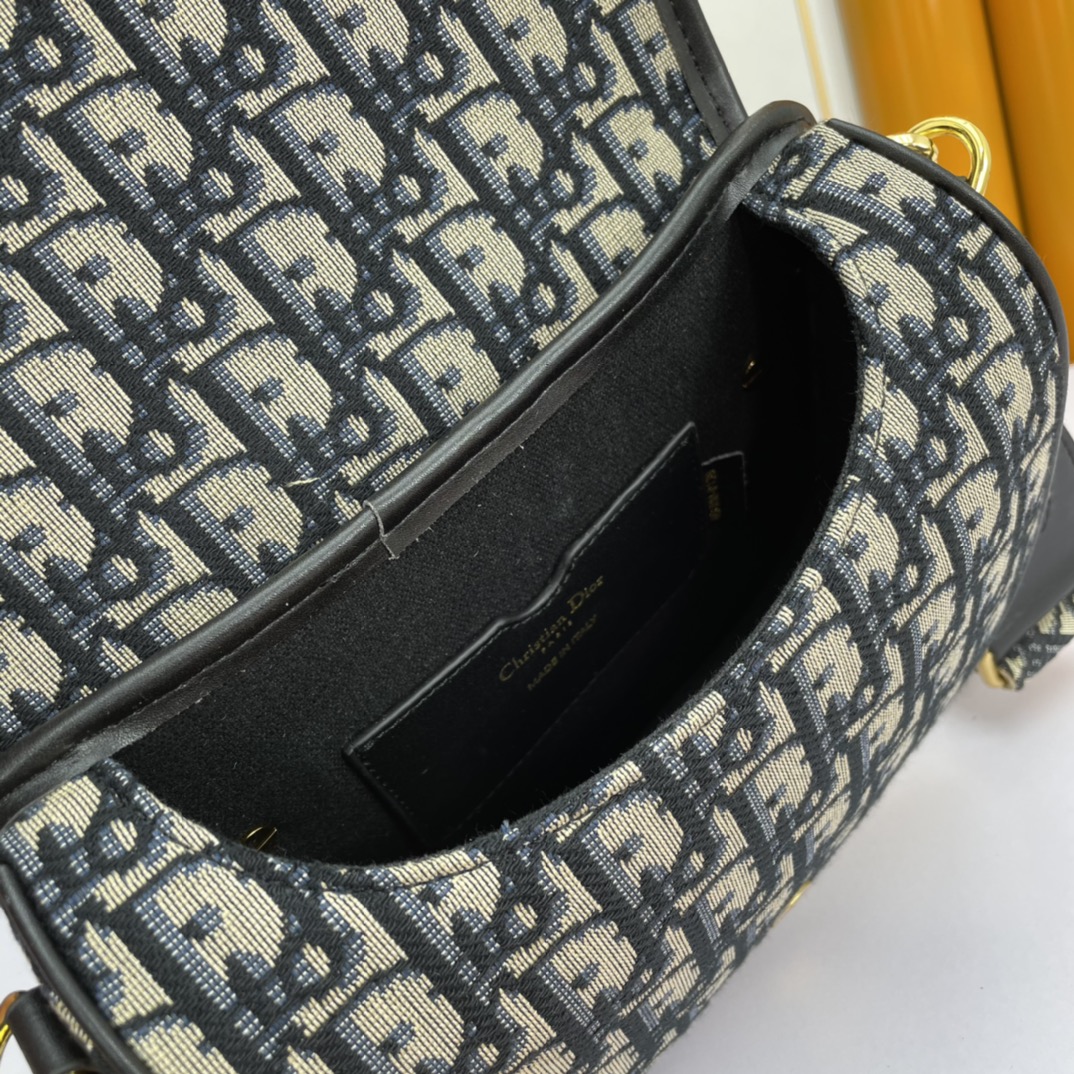 D*ior Bag Top Quality 23*17*6CM