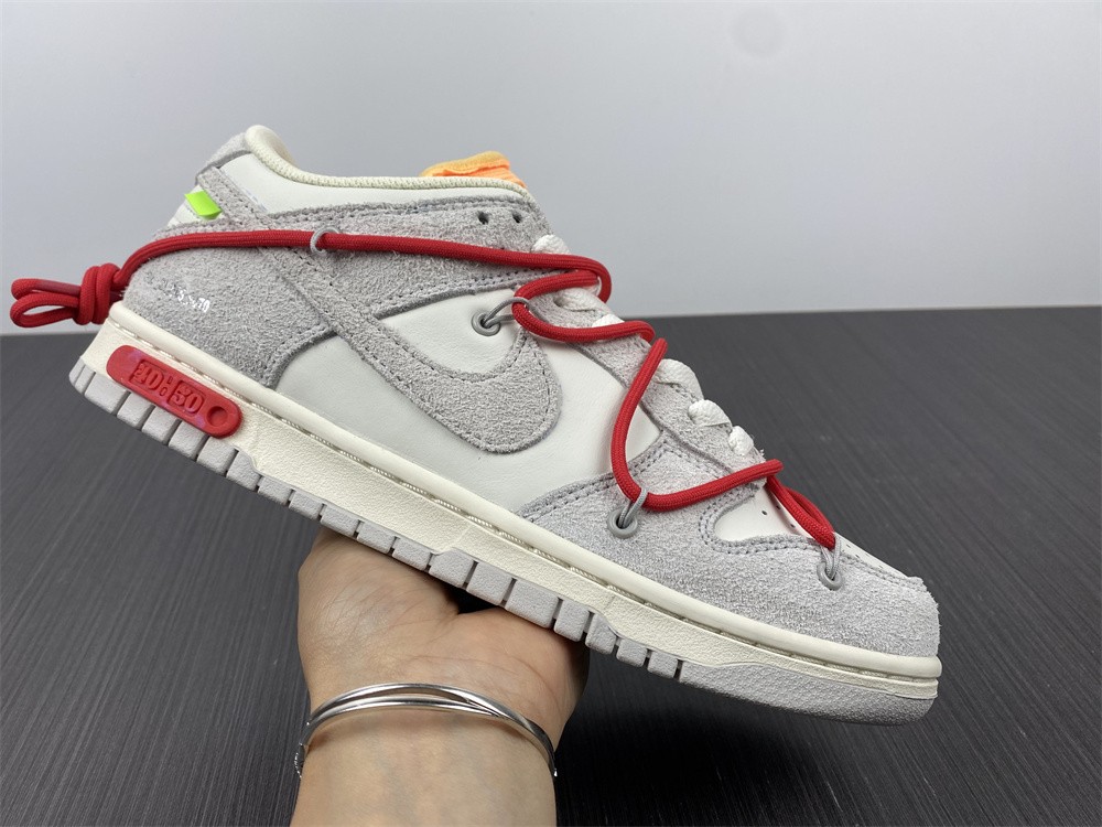 from O*ff-W*hite x Nike Dunk Low