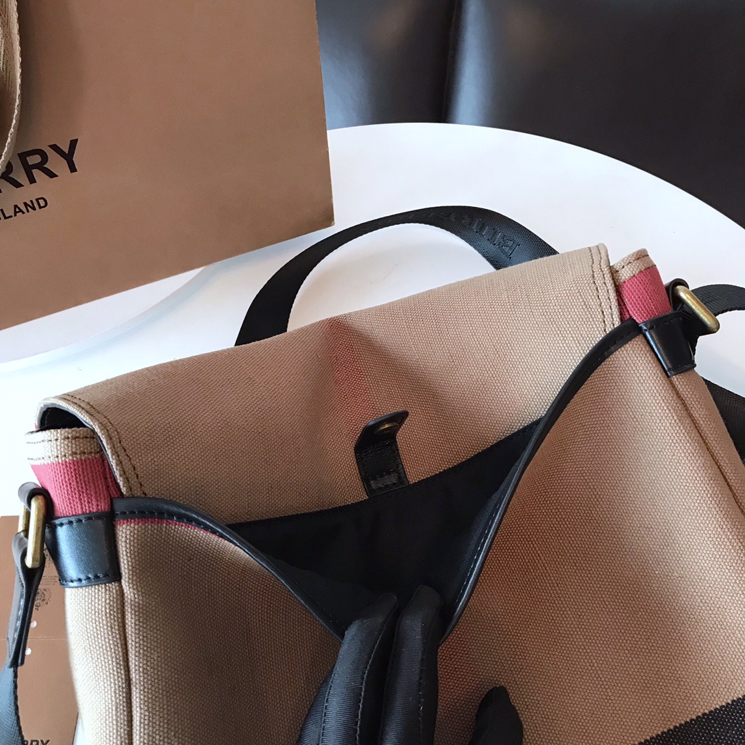 B*urberry Top Bag 30.5*23*10.5cm