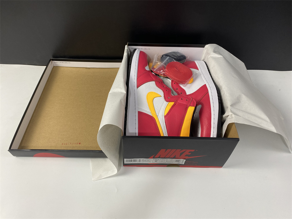 Air Jordan 1 “Light Fusion Red” 555088-603