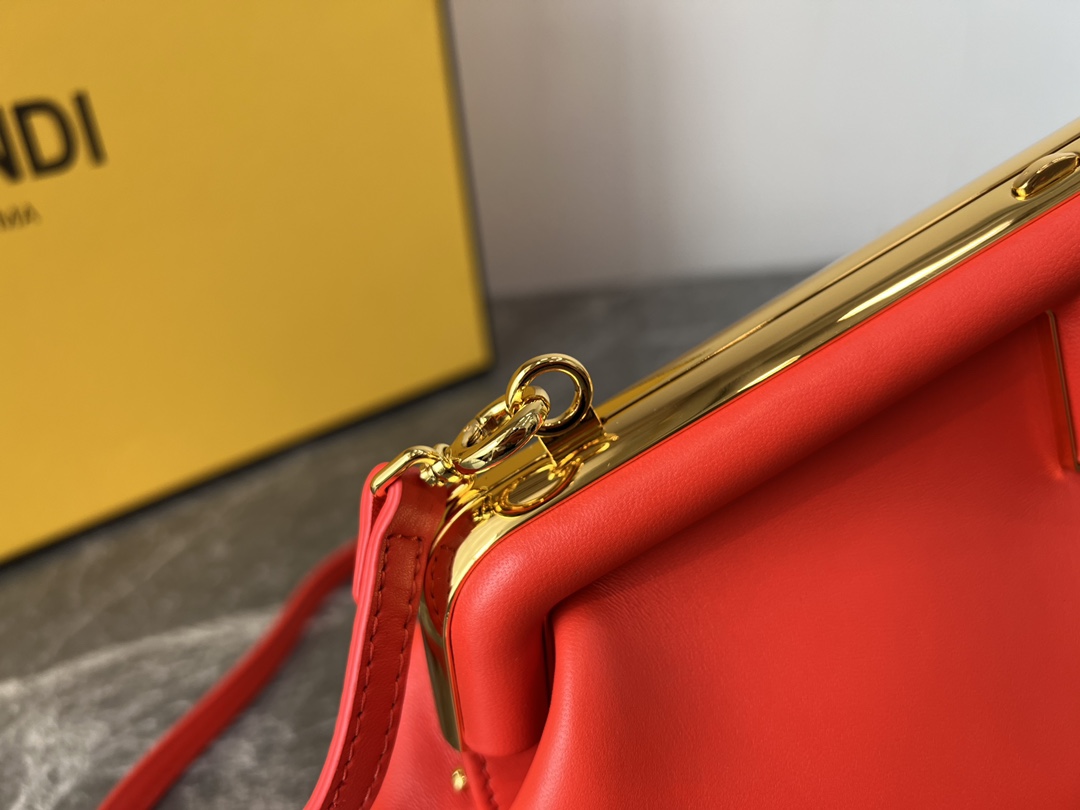 F*endi Bag Top Quality 25*9*18CM