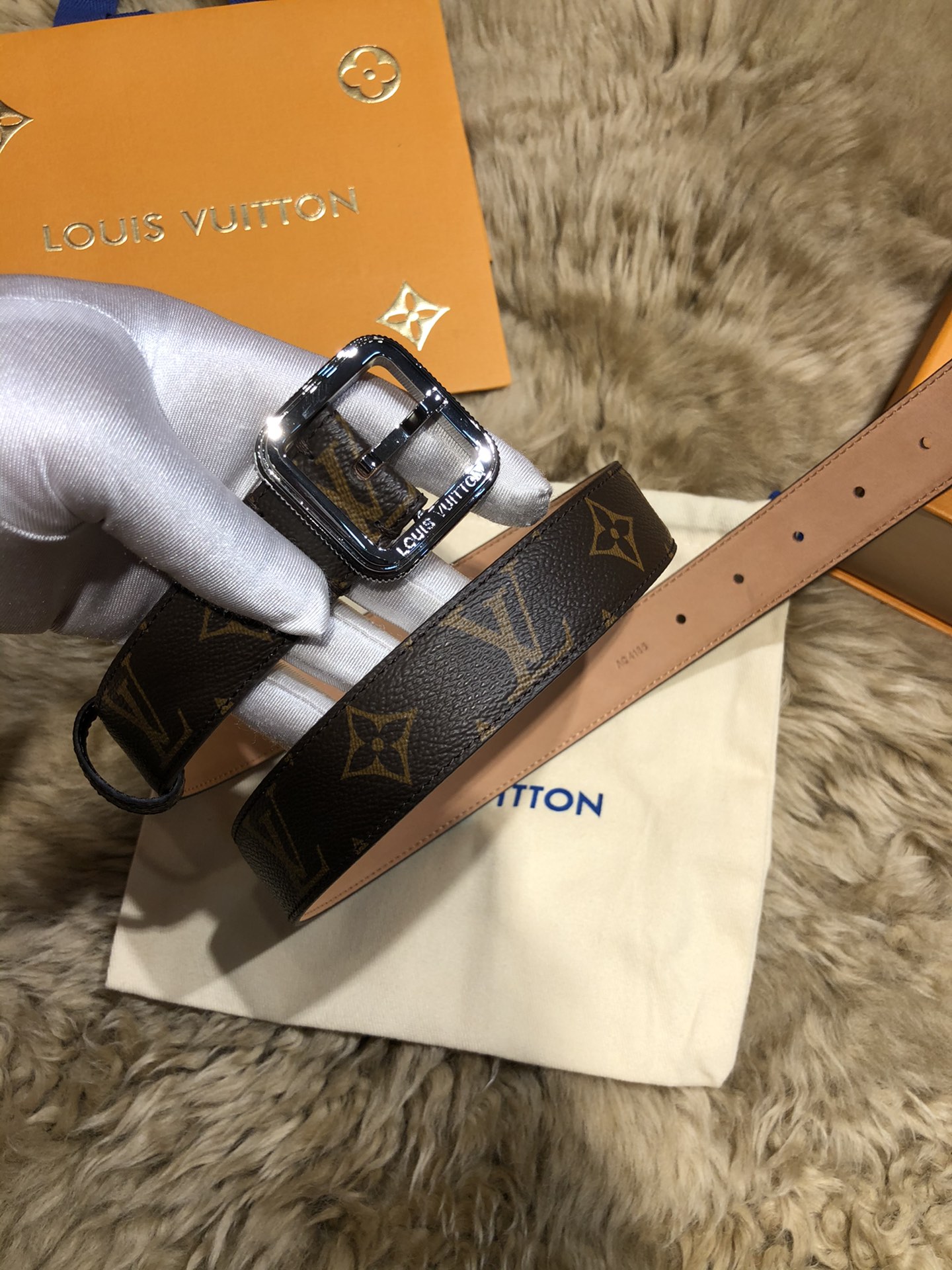 L*ouis V*uitton Belts Top Quality 30MM