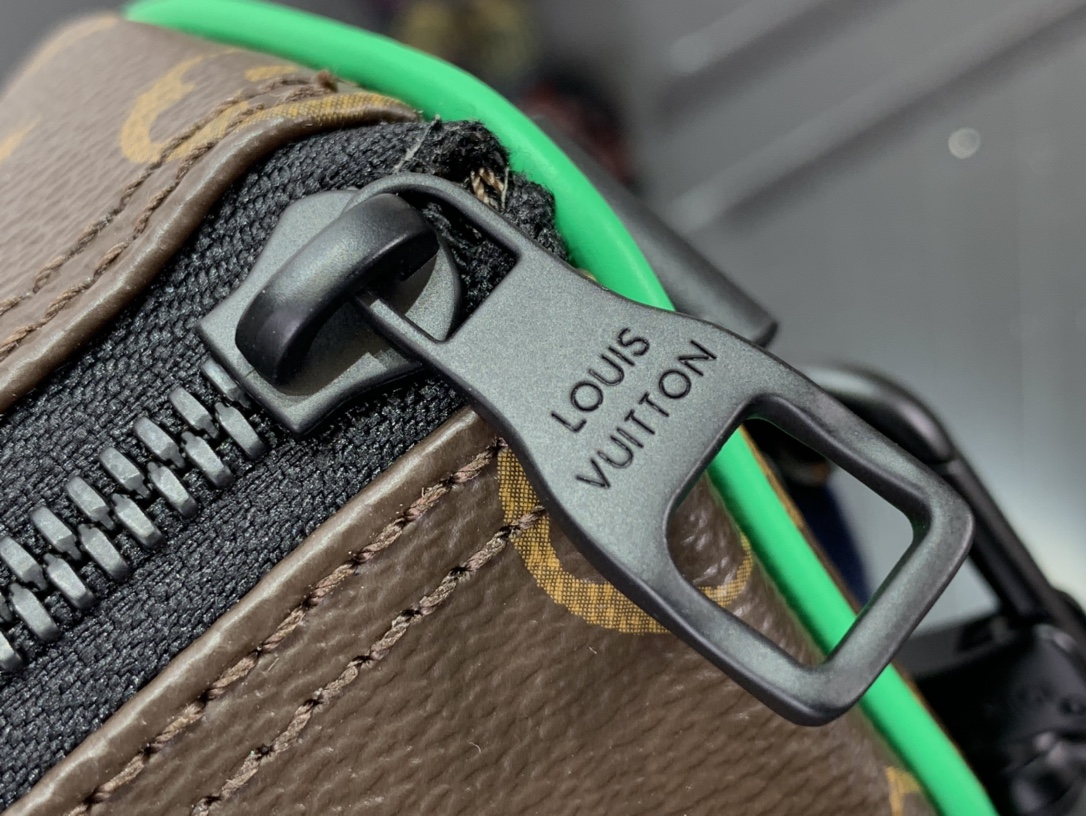 L*ouis V*uitton Bag Top Quality 25*15*11CM