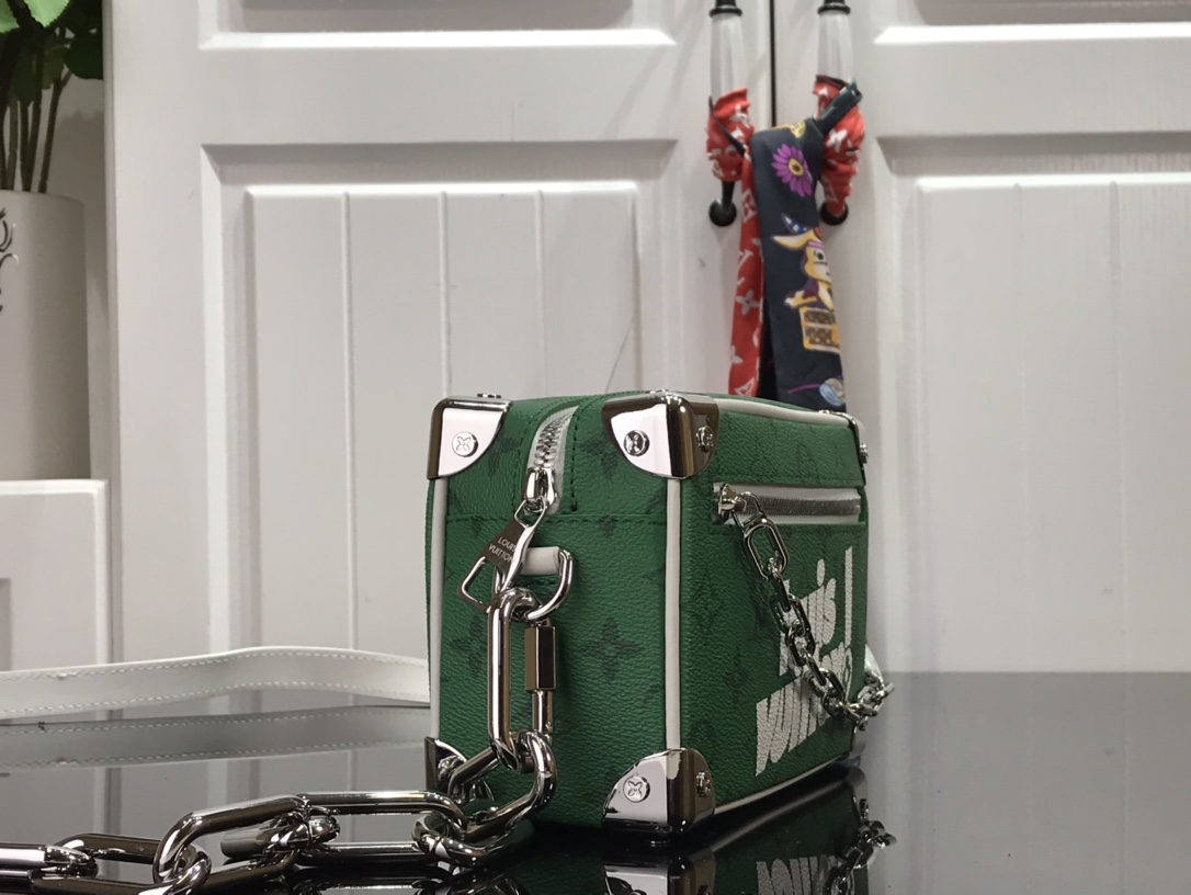 L*ouis V*uitton Top Bag 18.5*13*8cm