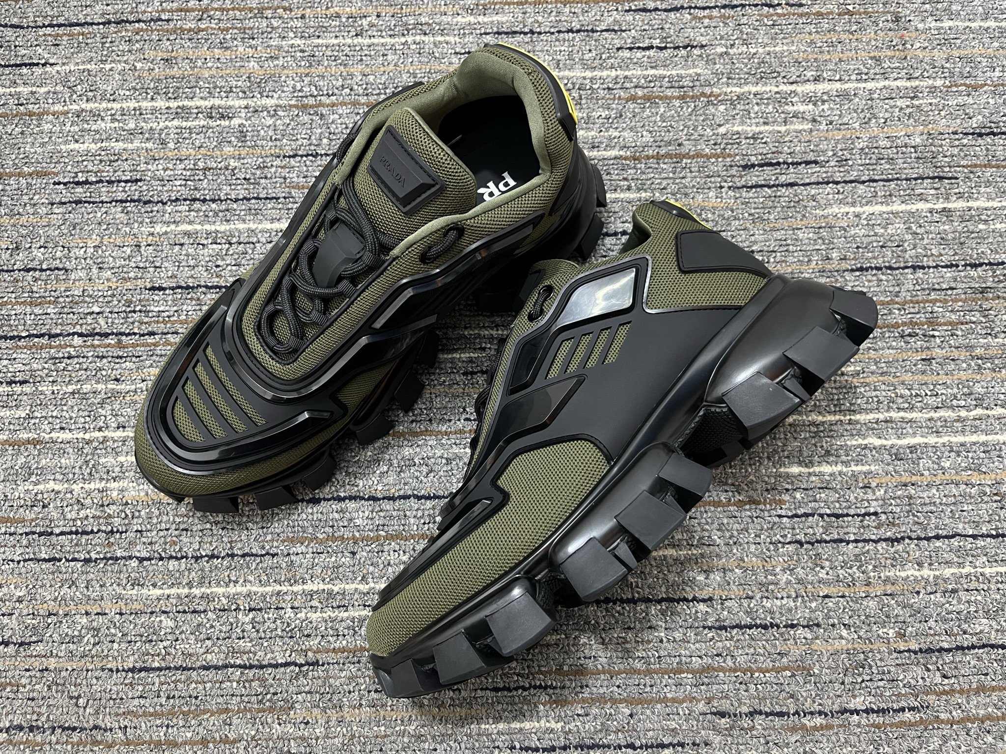 Men Women P*rada Top Sneaker