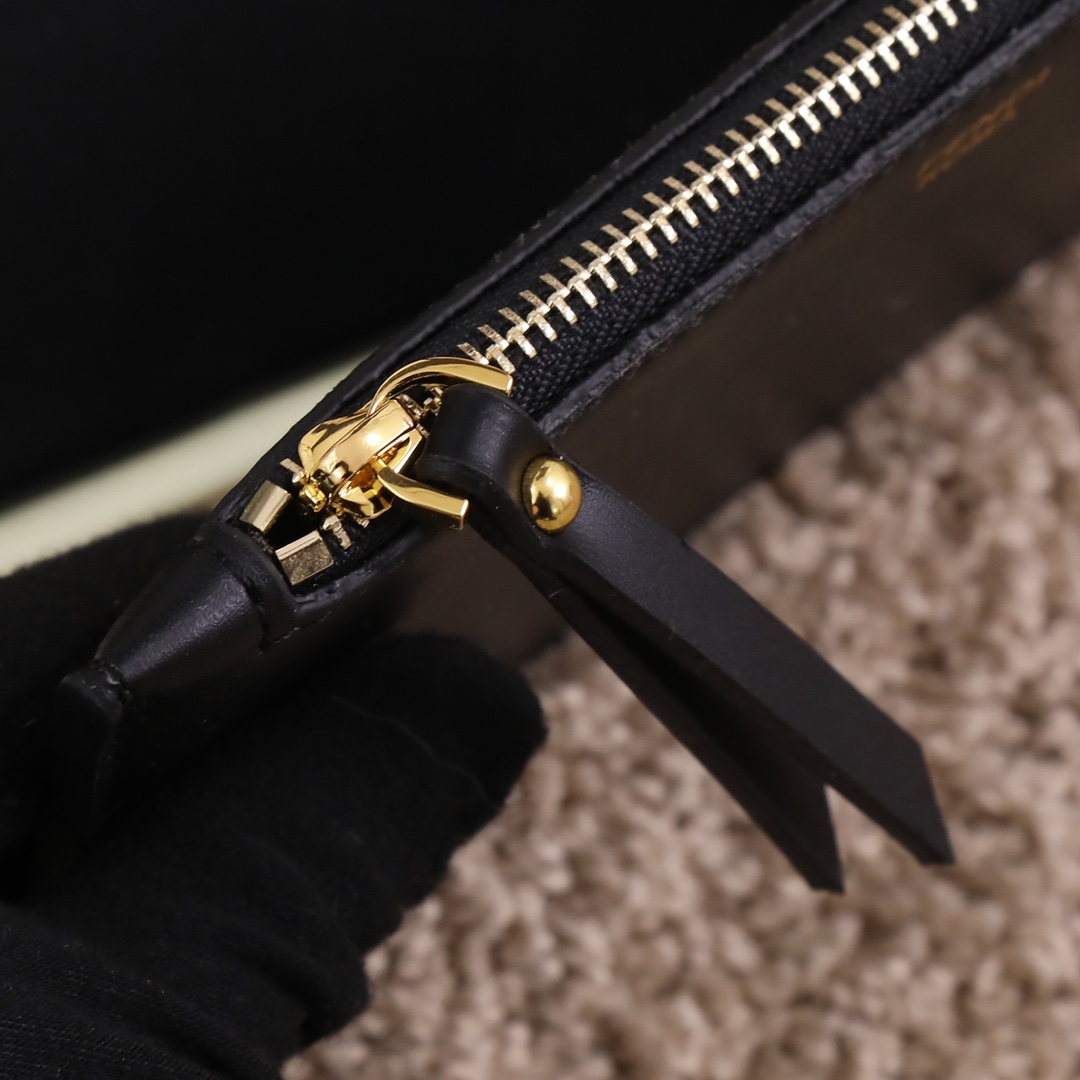 F*endi Bag Top Quality 21*3.5*12CM