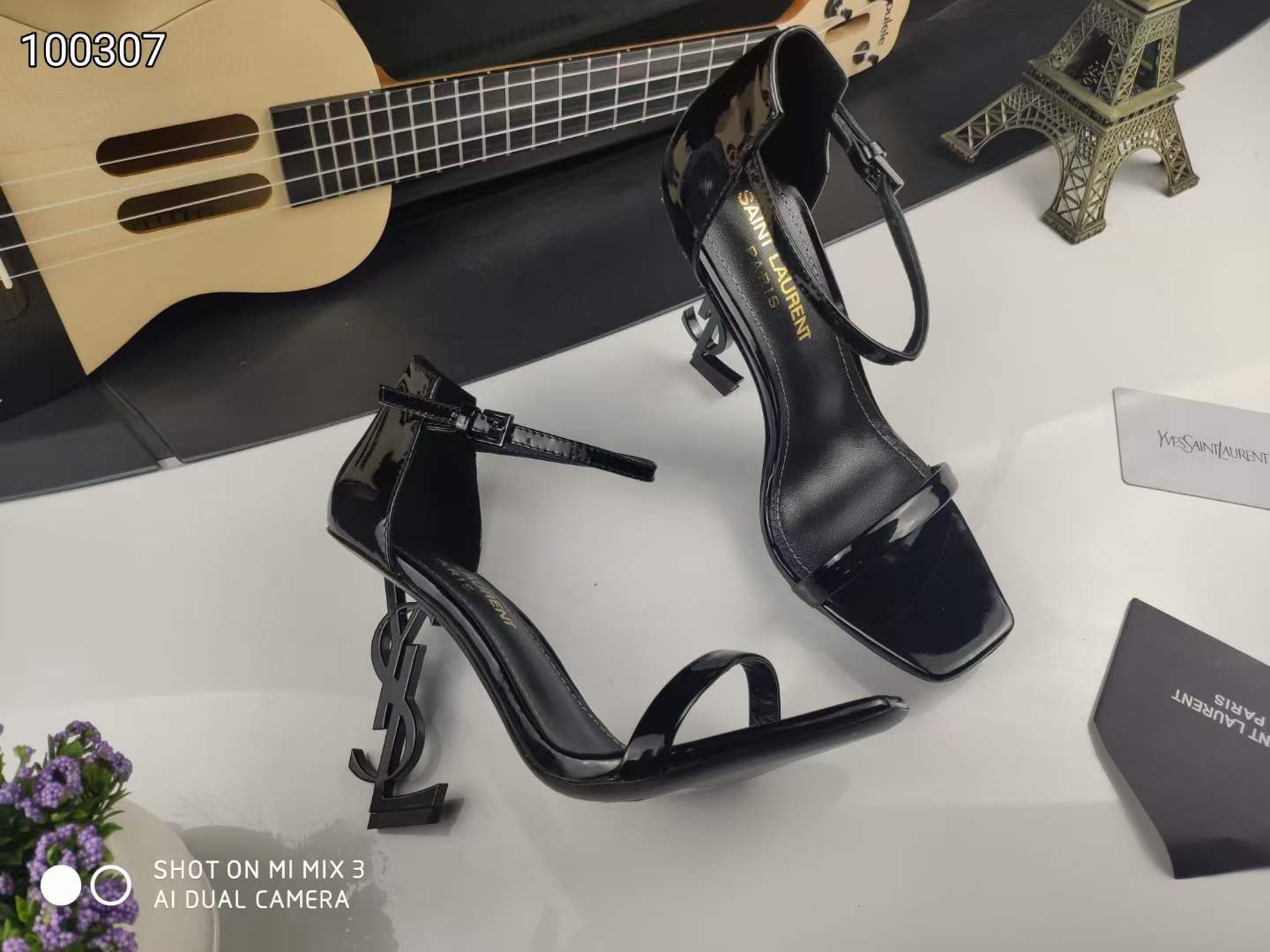 Women Y*SL Top Pumps