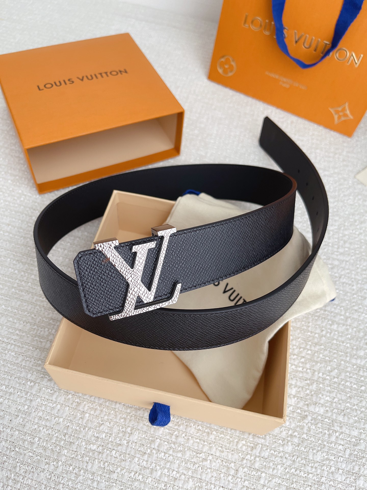 L*ouis V*uitton Belts Top Quality 40MM