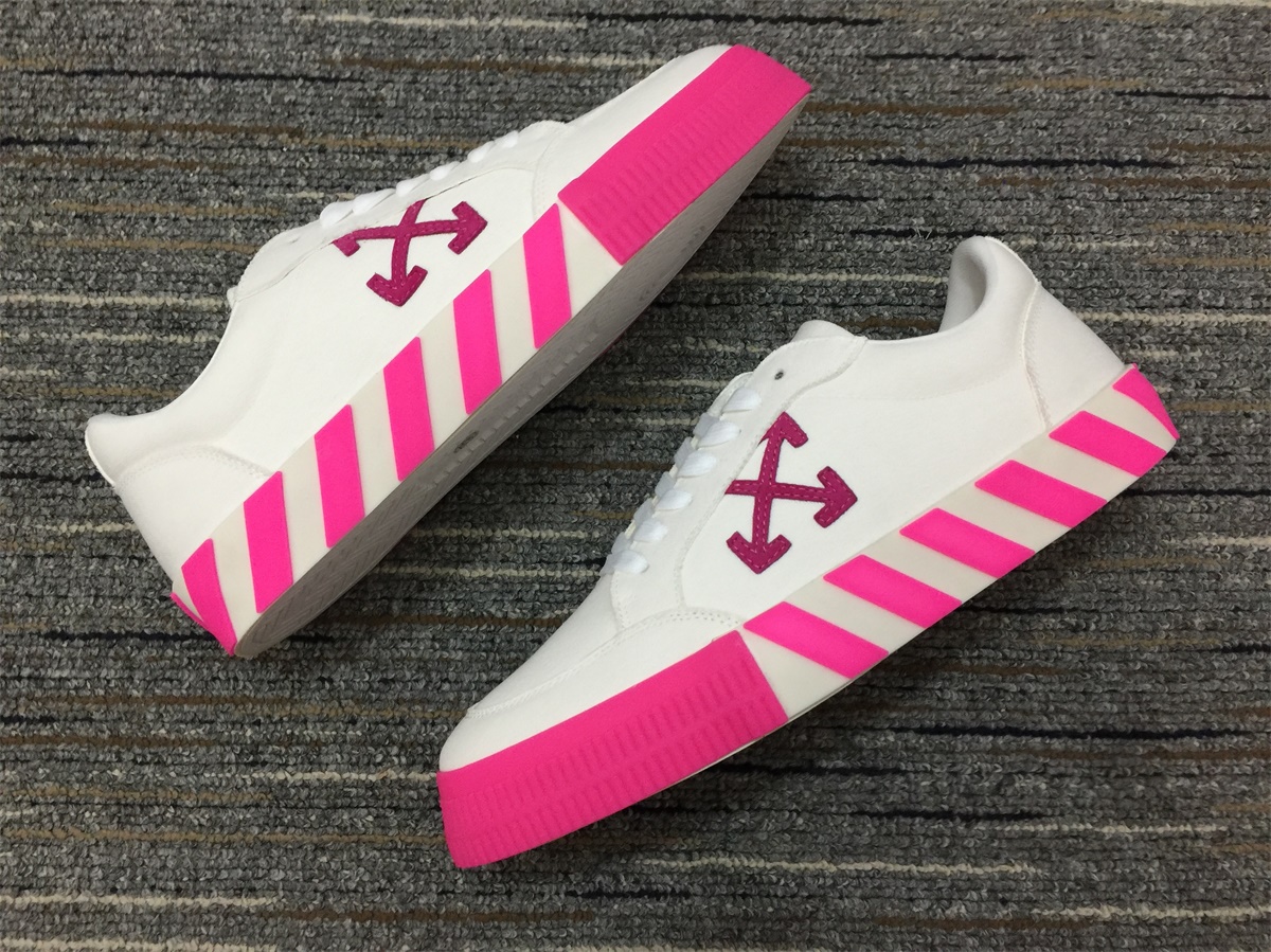 Men Women Off W*hite Top Sneaker