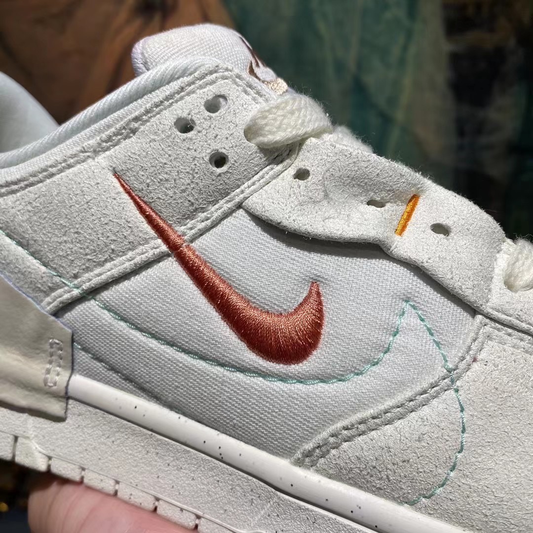 from NIKE DUNK LOW DISRUPT 2 DH4402-100