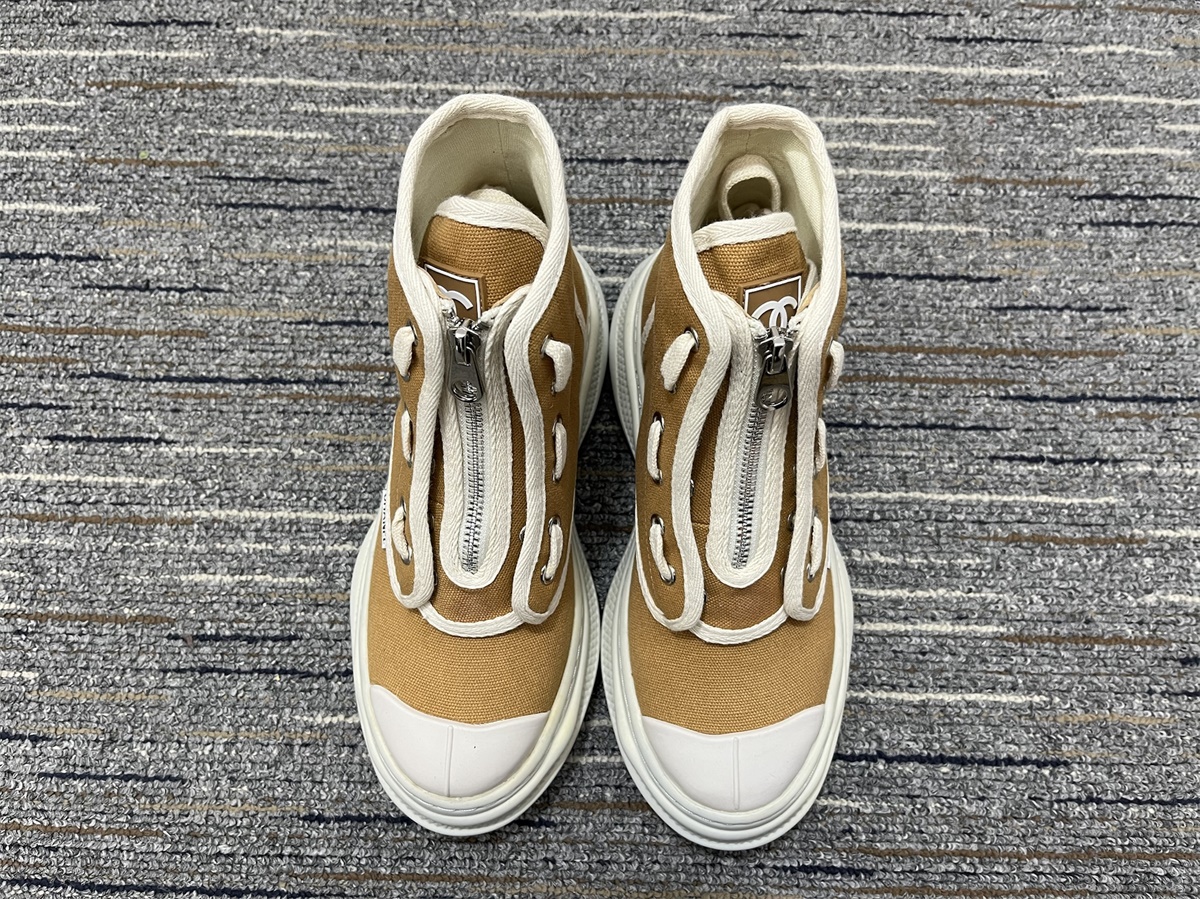 Women C*hanel Top Sneaker