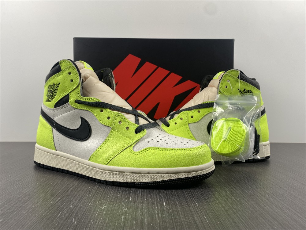 Air Jordan 1 High OG 555088-702
