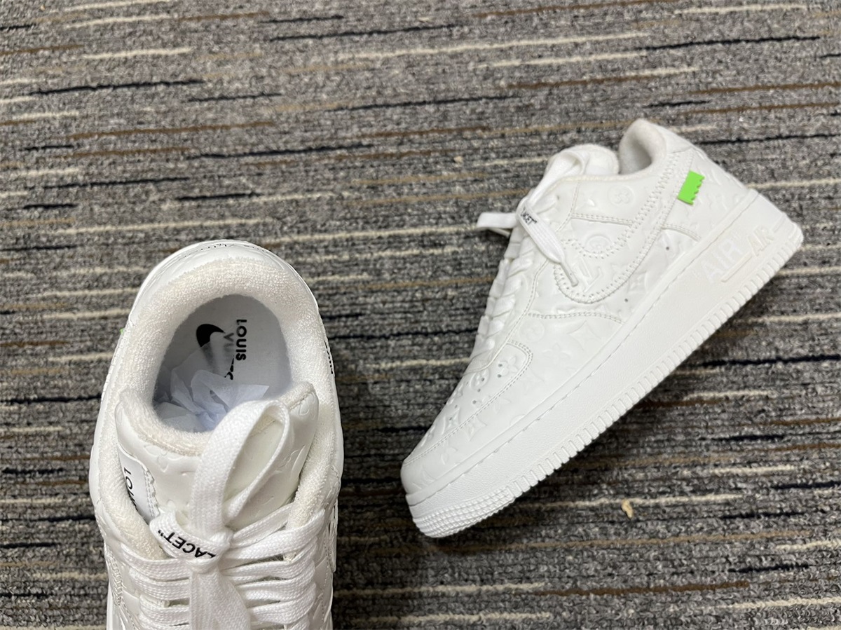 from O*ff-W*hite x Nike Air Force 1 x L*V Low