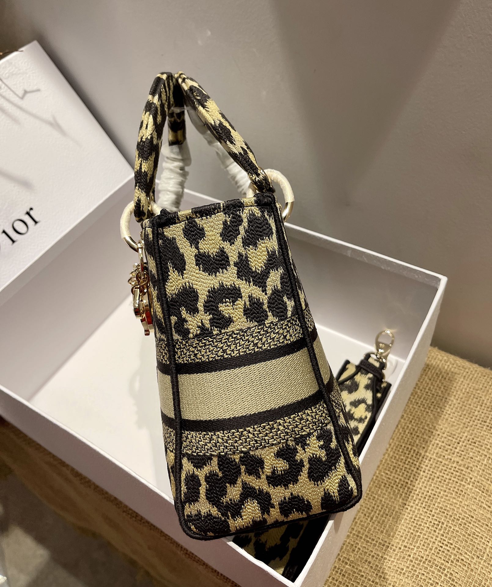 D*ior Top Bag 24*20*11cm