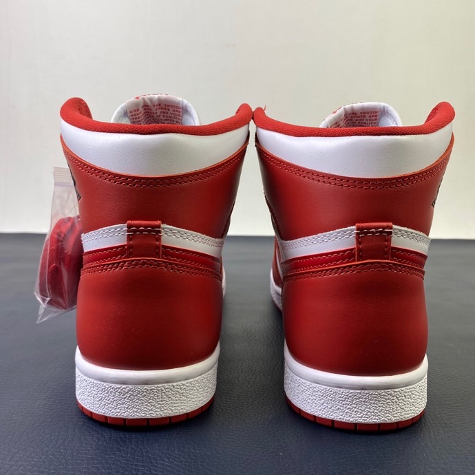 Air Jordan 1 “Chicago Black Toe” CQ4921-601