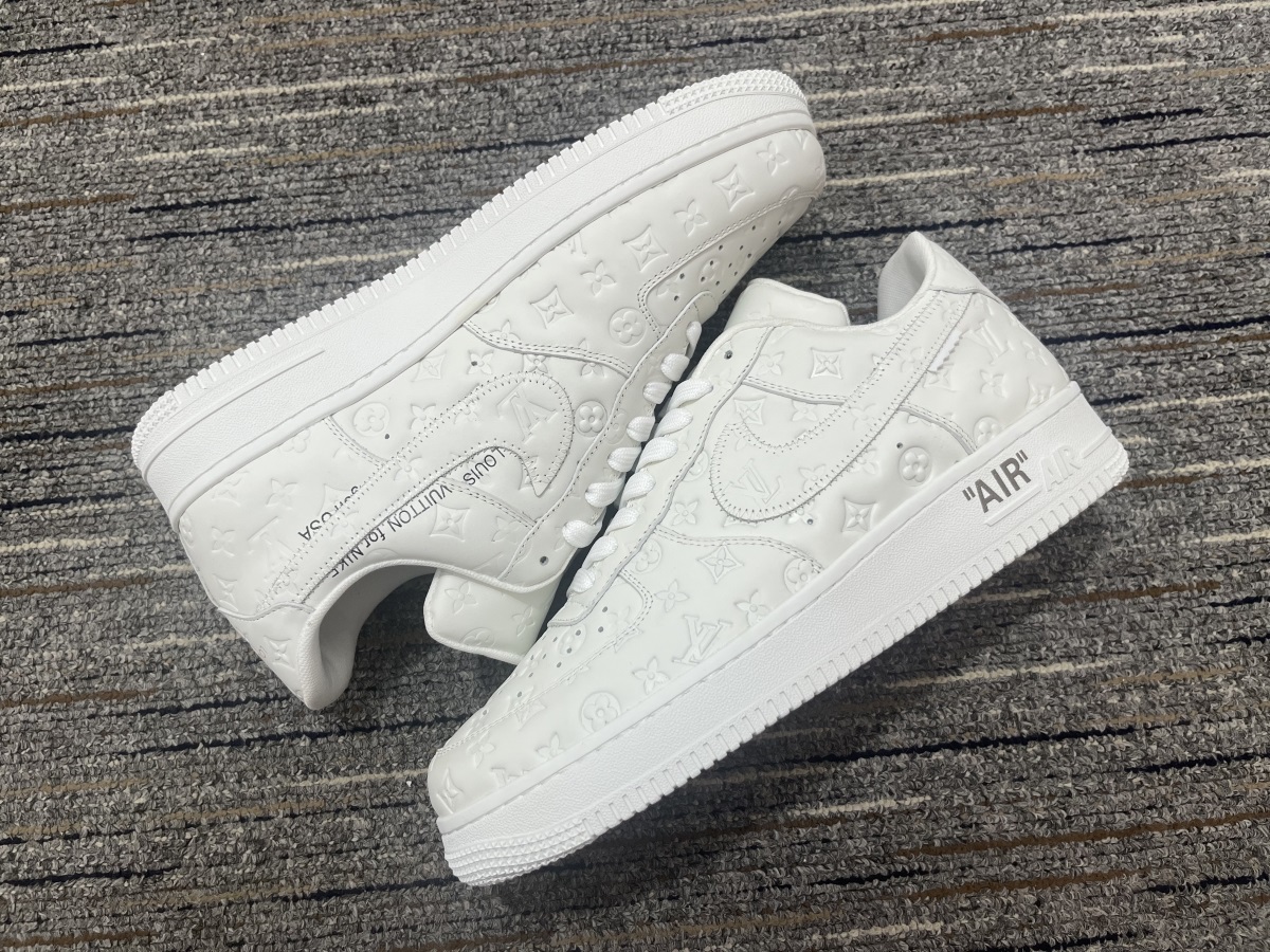 from O*ff-W*hite x Nike Air Force 1 x L*V Low