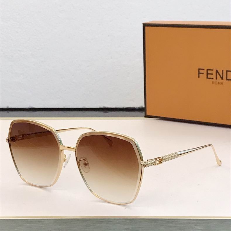 F*endi Glasses Top