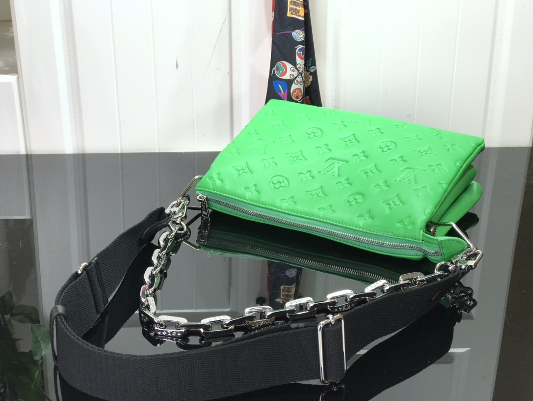 L*ouis V*uitton Bag Top Quality 20*26*12cm