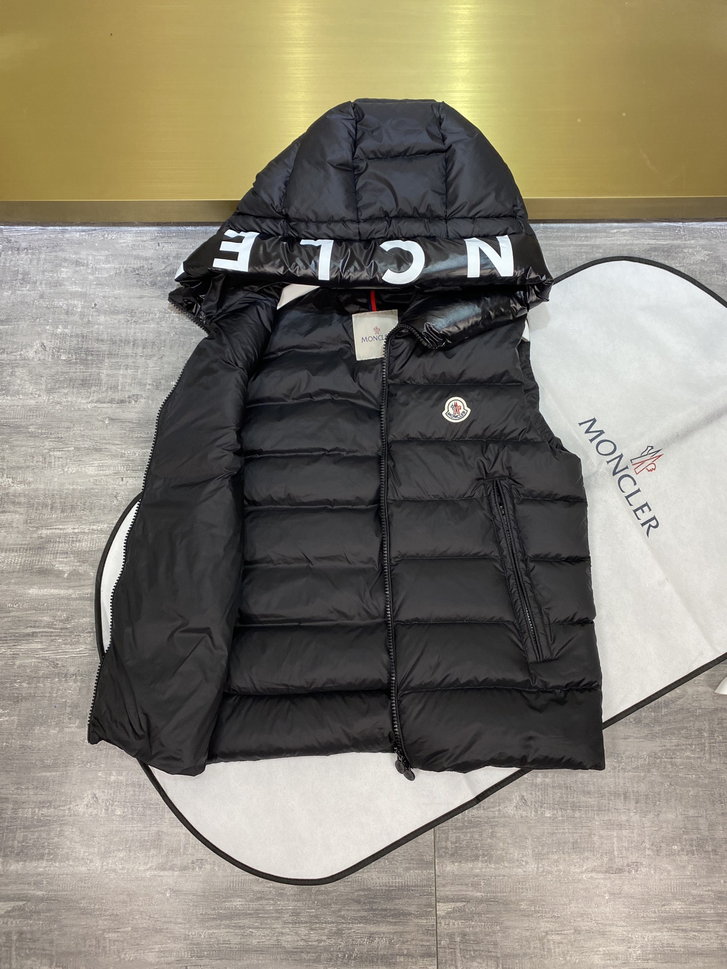 Men Jacket/Sweater Top Quality