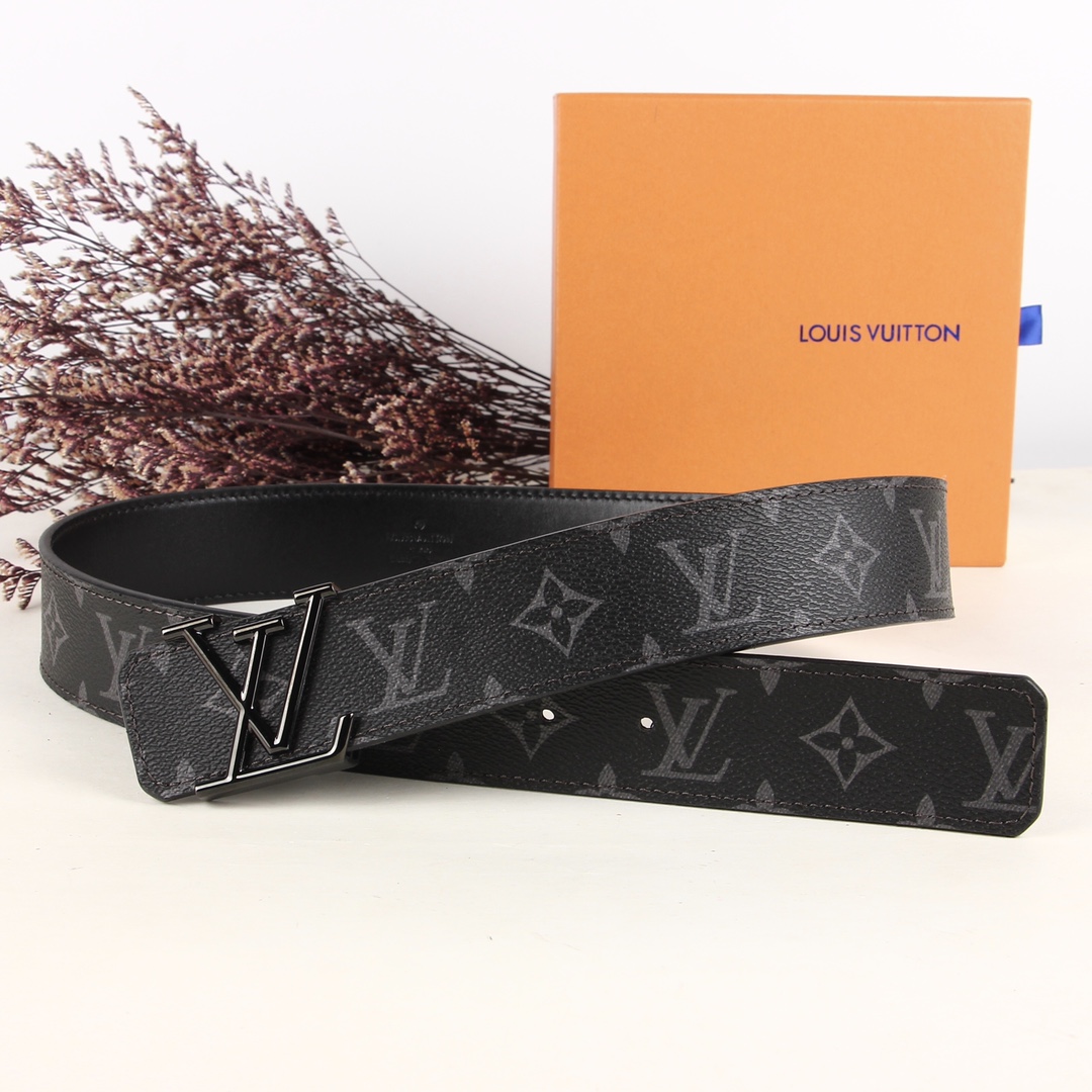L*ouis V*uitton Belts Top Version